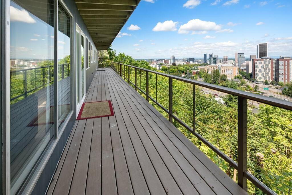 Breathtaking Views W/ Modern Lux - 2330 * Portland