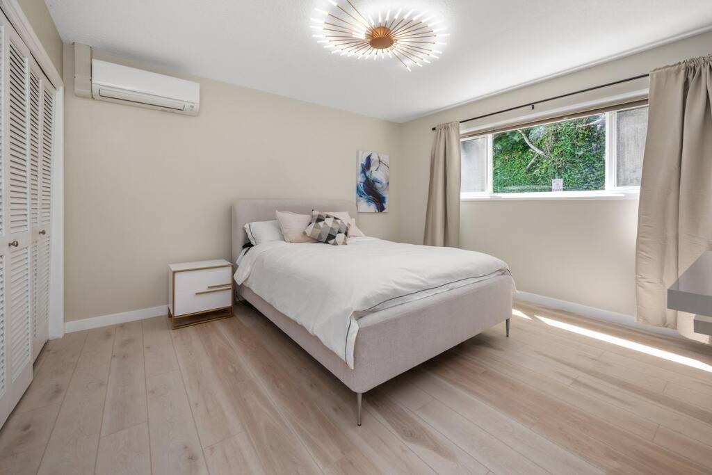 Breathtaking Views W/ Modern Lux - 2330 Portland