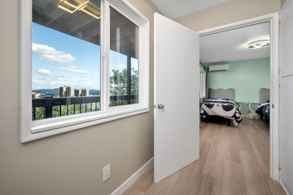Breathtaking Views W/ Modern Lux - 2330 * Portland