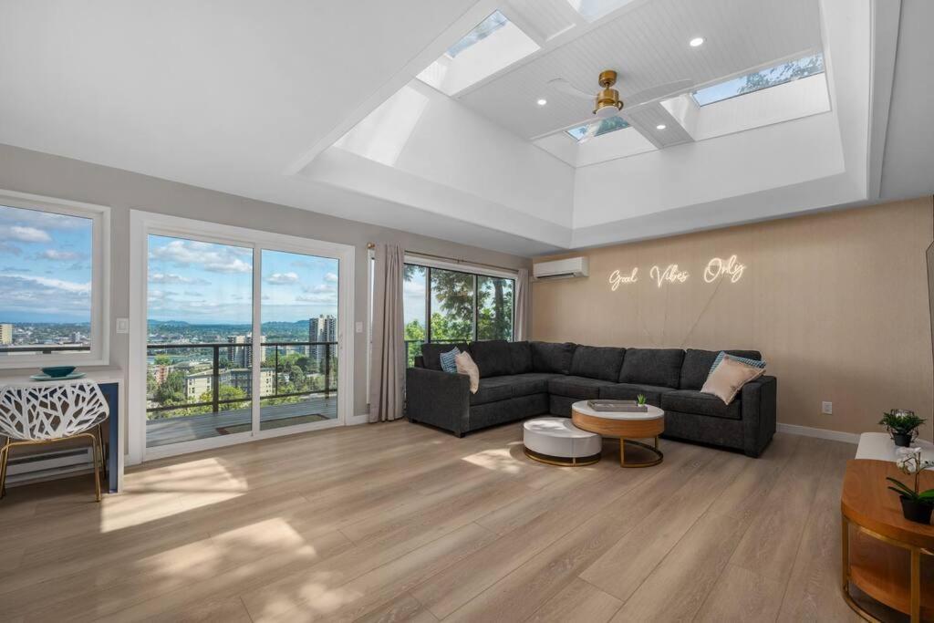 Breathtaking Views W/ Modern Lux - 2330 Apartment